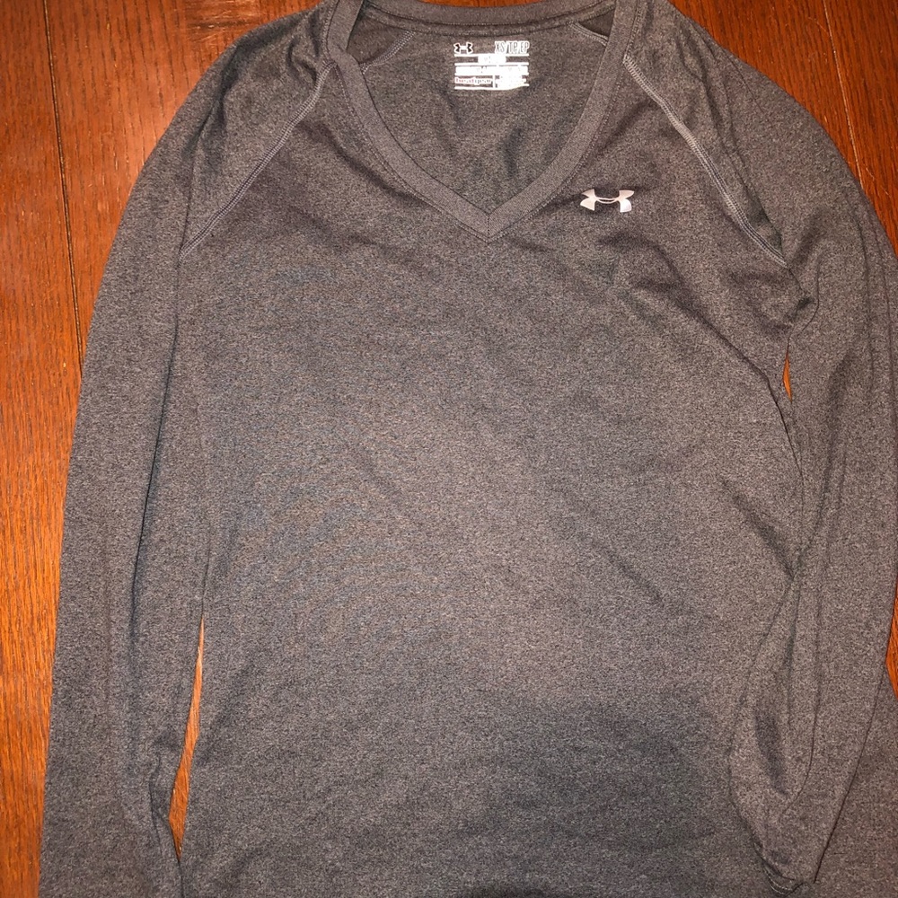 *XS* Under Armour Long sleeve